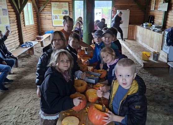 Jesienna przygoda na Farmie ALEXA grafika
