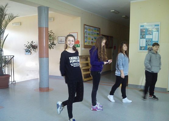 Posłuchaj mnie grafika