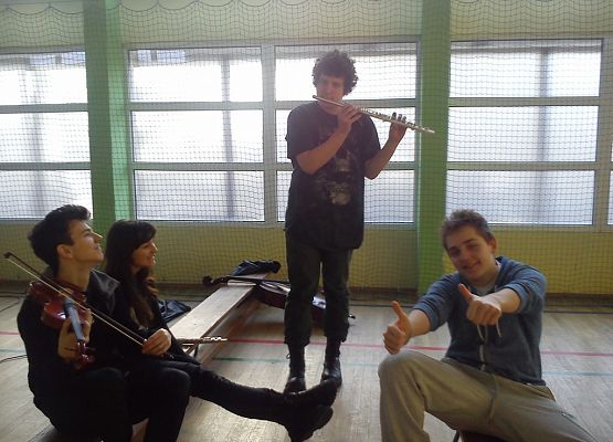 Posłuchaj mnie grafika